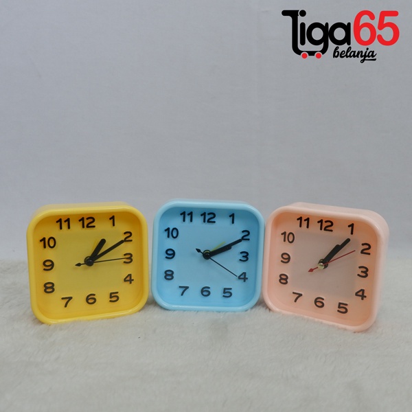 365 CLOCK #41214 (CY2103/2104) Jam Meja Jam Kecil Bentuk Lucu