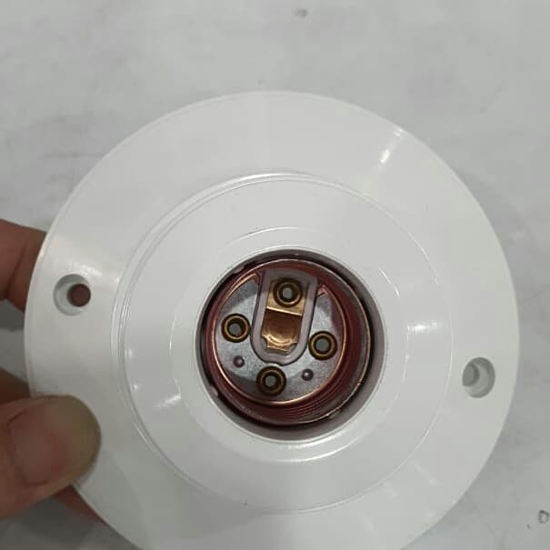 Fourclub_ Fitting Broco / Fitting Bulat Broco / Rumah Lampu Broco / Fitting Bulat Plafon Broco -