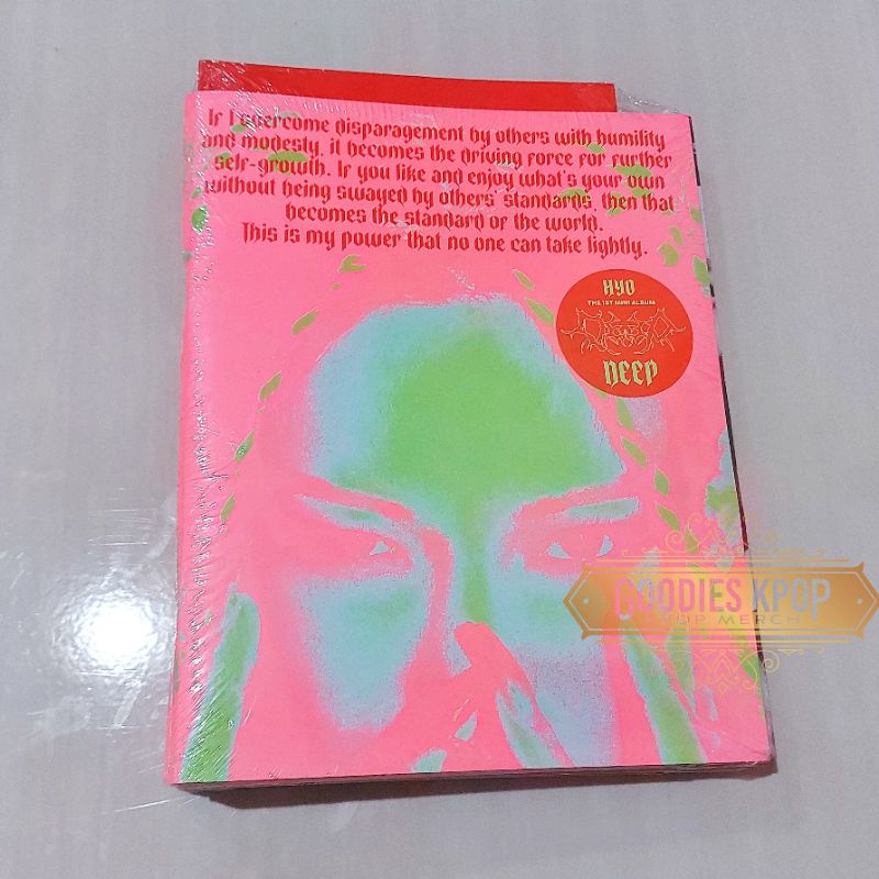 HYOYEON - Mini Album Vol.1 [휩 (Deep)]