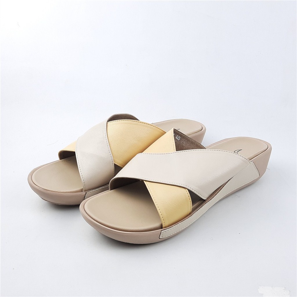 WEDGES SANDAL WANITA LE BIANCA AU.12.01 36-40