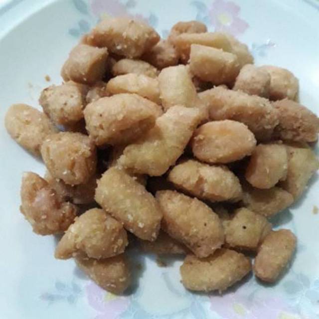 

Cemilan Snack Ringan Kue Biji ketapang wijen spesial 1000 gram