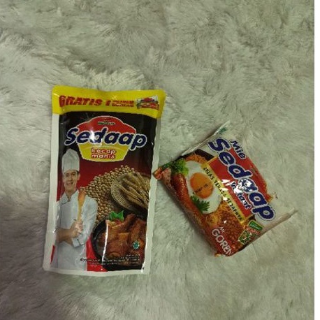 

Kecap sedaap 550ml gratis mie goreng