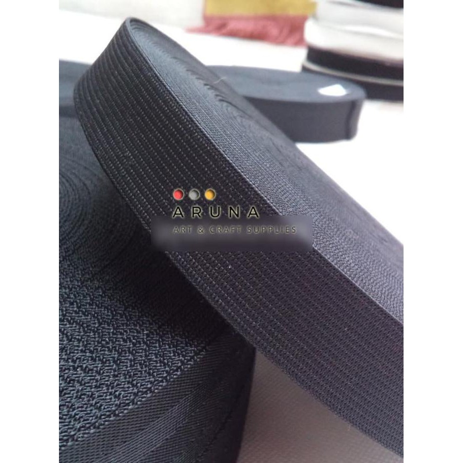 

Tali elastis karet tas lebar 2.5 cm tebal 1mm per roll 27 meter/30yard BERMUTU