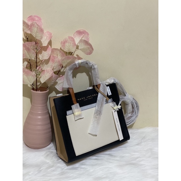 MJ Mini Grind Colorblocked Tote Bag