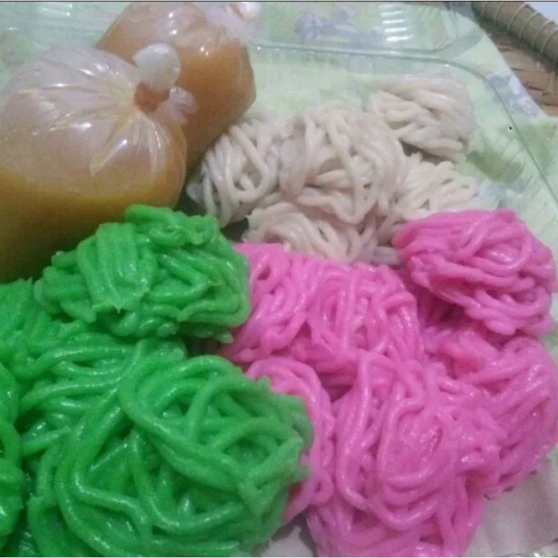 

putu Mayang,jajanan tradisional 10 pis