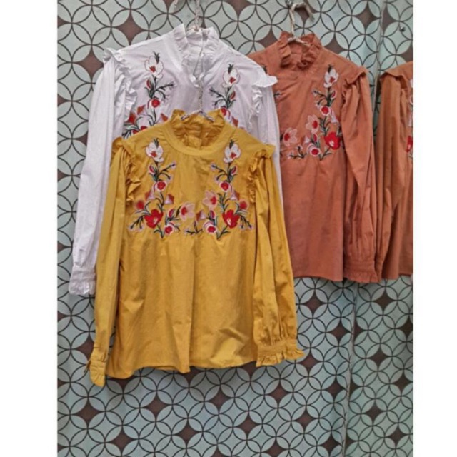 Blus bordir bangkok /Blus import / Blus katun bordir