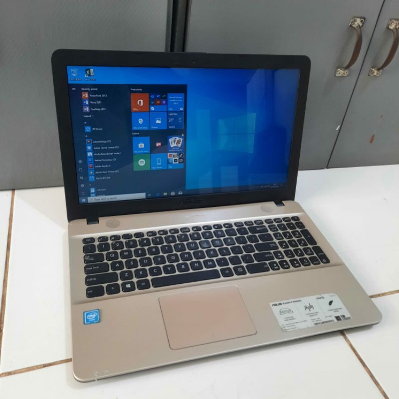 Laptop Asus X541SA intel Celeron N3060 Ram 4GB HDD 500GB Layar 15 inch Windows 10 siap pakai