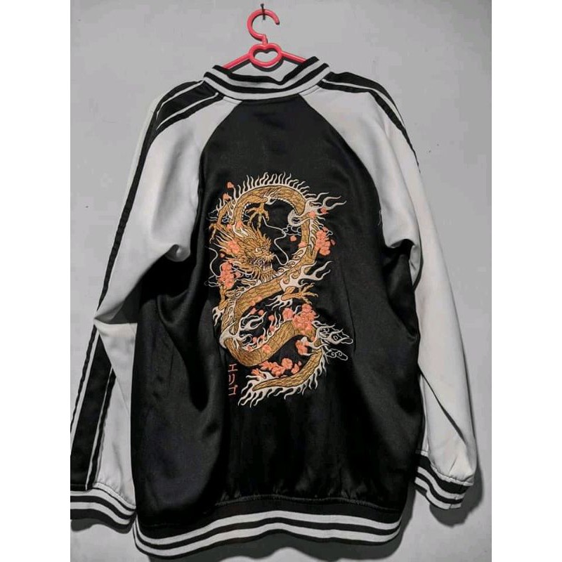 Sukajan Black dragon Erigo