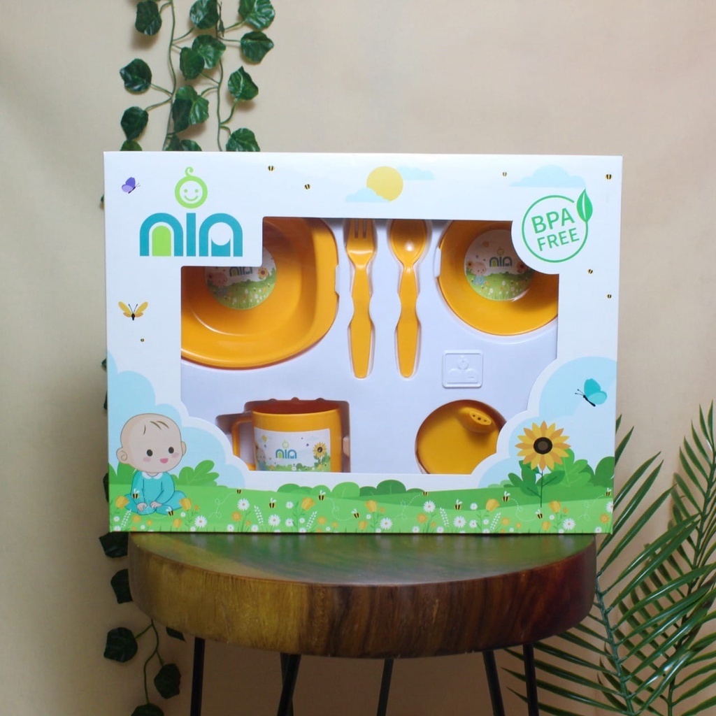 NIA Feeding Set Ukuran Kecil Dan Sedang - Tempat Makan Bayi