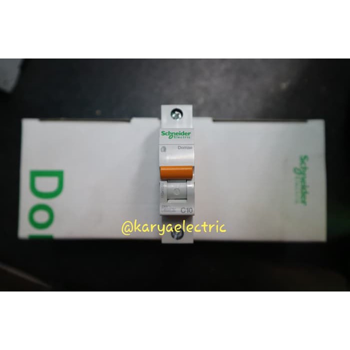 MCB SCHNEIDER DOMAE 10 AMPERE 10AMPERE ORIGINAL SNI