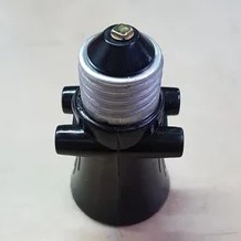 GROSIR FITTING KOMBINASI HITAM BROCO 266L / FITTING LAMPU DENGAN COLOKAN MURAH