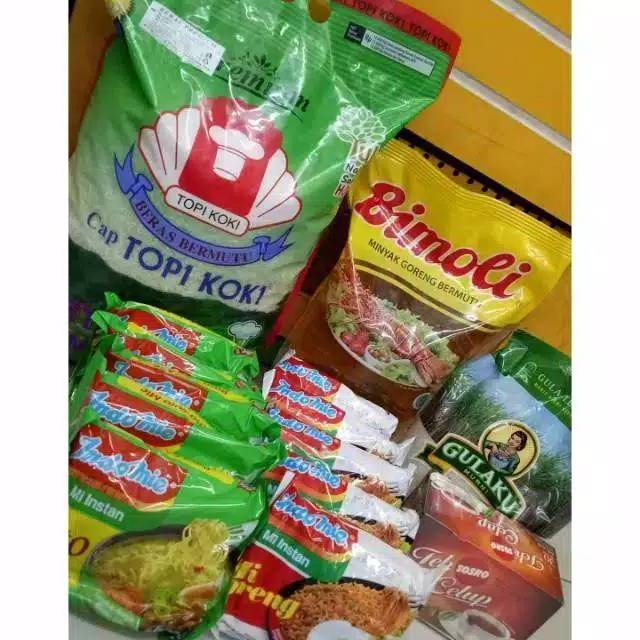 

Free tas.. Sembako beras 5kg, minyak 2 liter, gula, indomie, teh