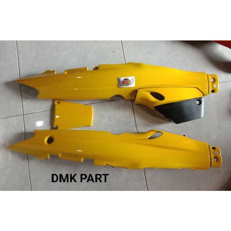 Paket Cover body set Box aki Yamaha Fiz R warna Kuning Bodi Set Bok Tutup Aki Fiz R F1ZR Vega r lama