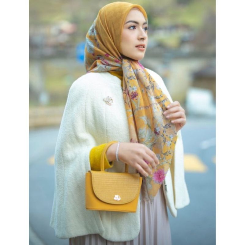 ESMEE SCARF HONEY READY BY HL NEW