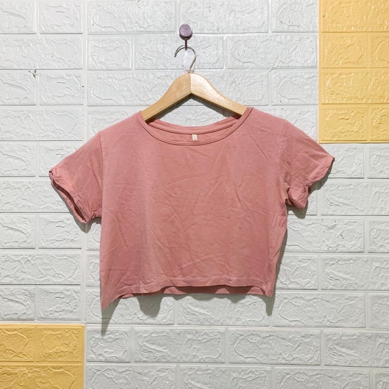 Stradivarius Crop T-shirt