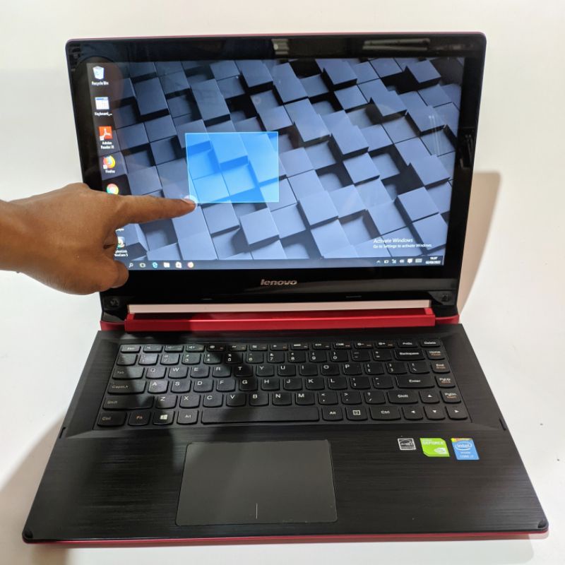 laptop Touchscreen editing/rendering Lenovo flex 14 - core i7 - Dual vga Nvidia GeForce 840m