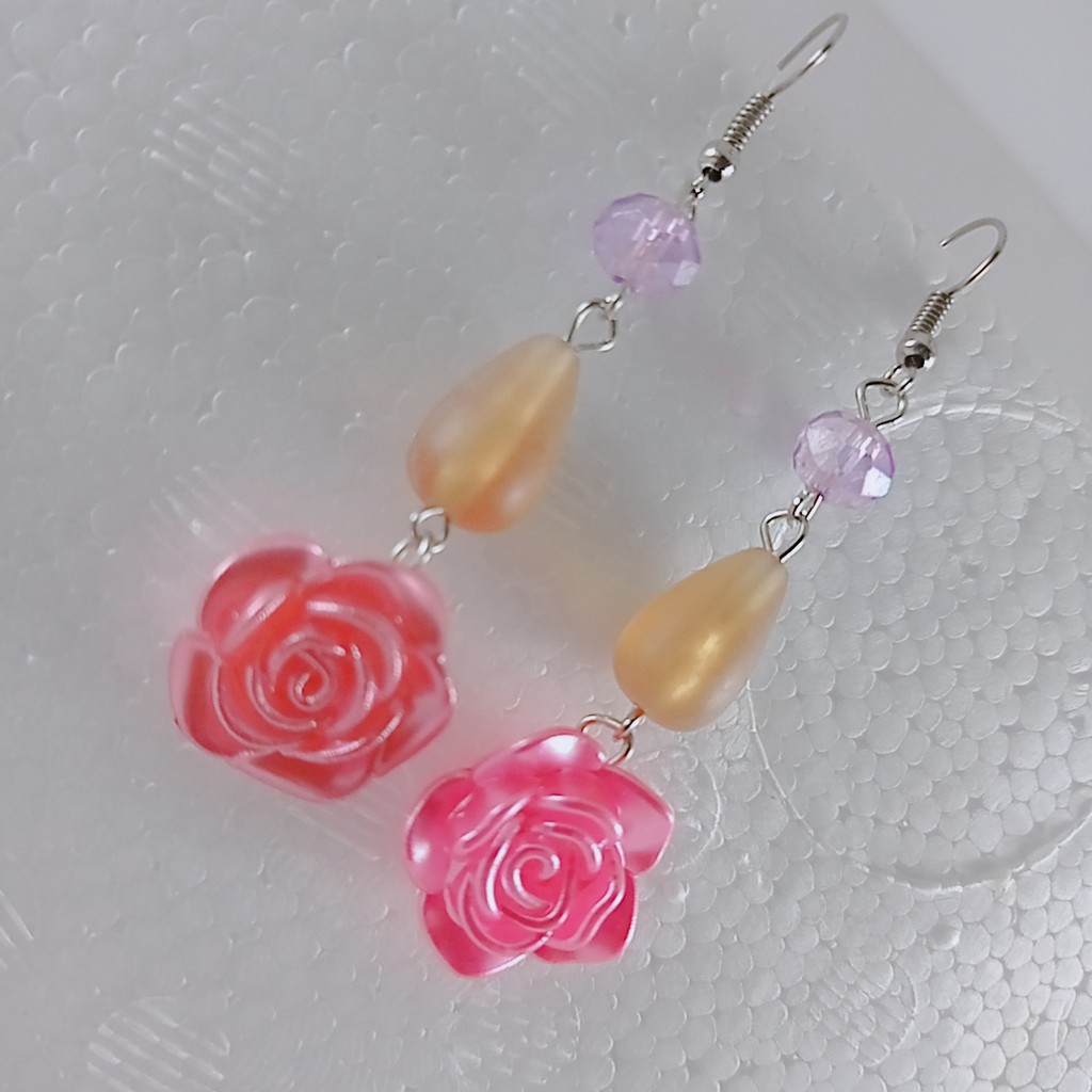 Handamde Anting Korea/ Anting RESIN CUTE  EARRING-ANTING MAWAR RESIN