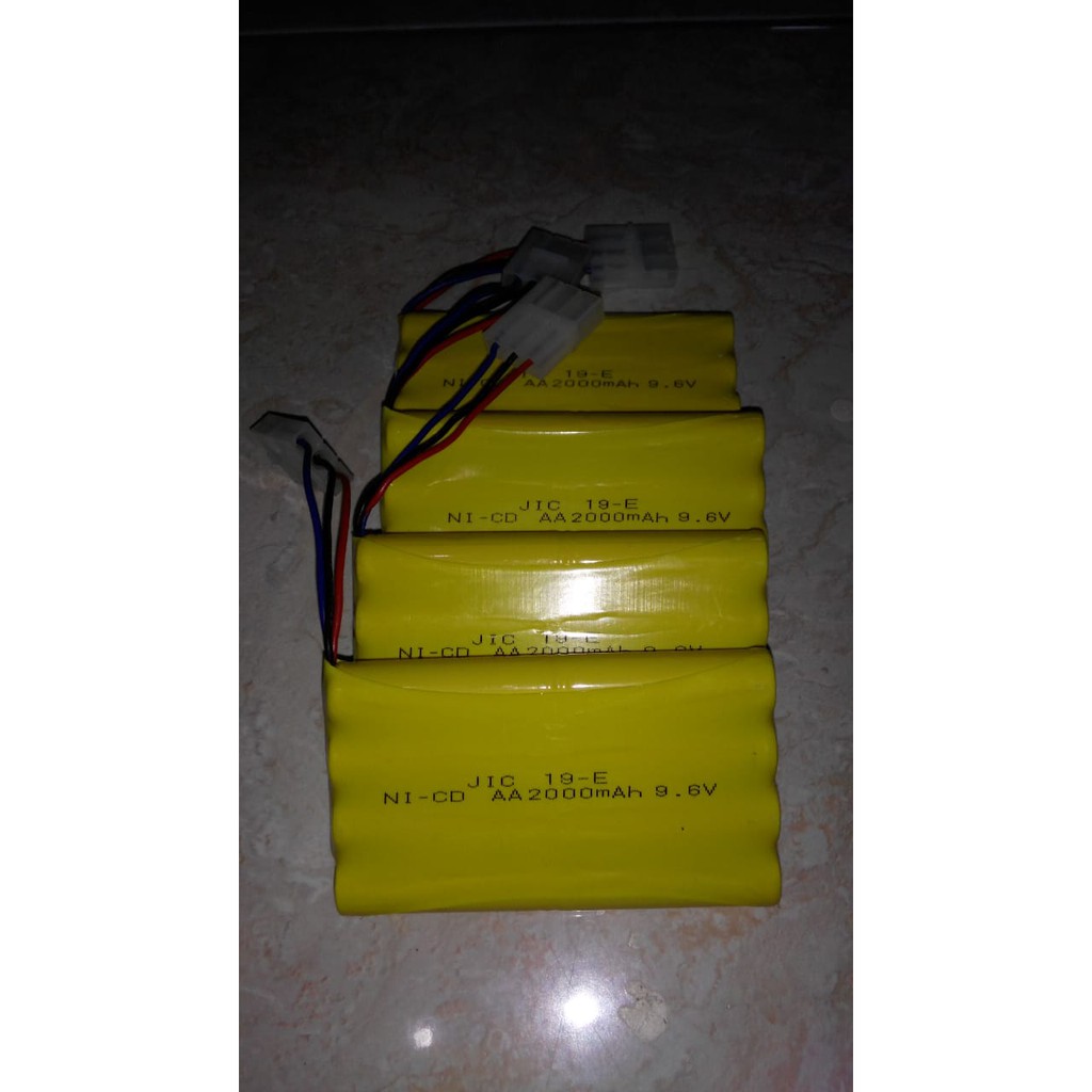 Baterai Batre 8 tegangan 9.6V Soket Putih 3Pin 2000mAh Mobil Remot Control