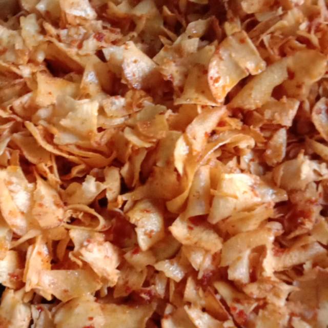 

Kripik sambal singkong atau Ubi khas Sipiongot sumatera Utara