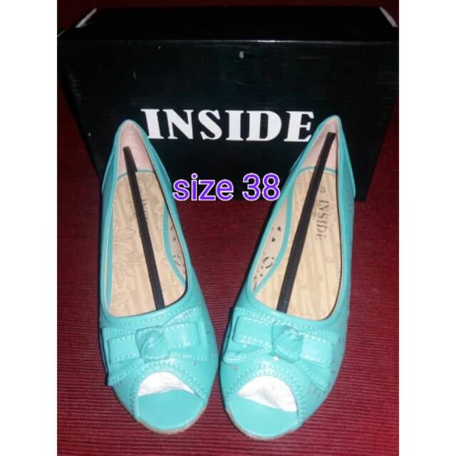 Sepatu Inside hijau tosca diobrall