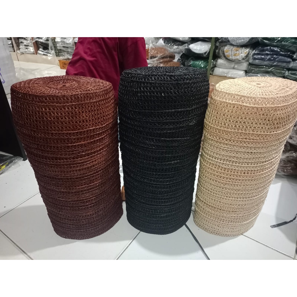 Peci Rotan Kalimantan / Peci Rotan / Peci Akar Rotan /Kopiah / songko / free packing kardus