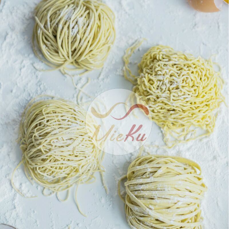 

Mie Mentah Ramen