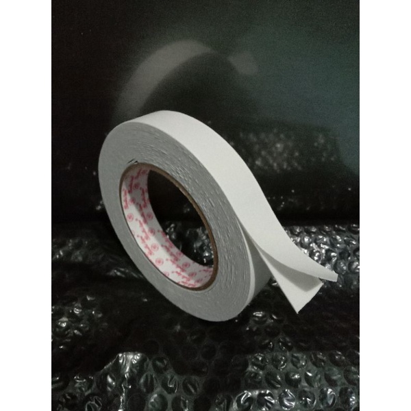 dauble tape putih 24 mm x 6 M barang sma seperti dauble tape hijau beda warna nya sja putih