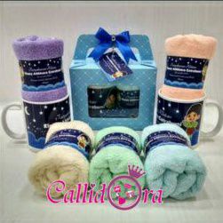 hampers khitanan mug dan handuk label souvenir khitan