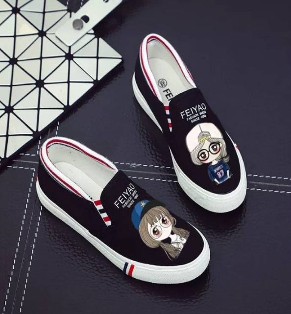 SEPATU WANITA SLIP ON PRINTING GLADISKA BEST SELLER PROMO MURAH - HITAM PUTIH DAN BIRU DONGKER