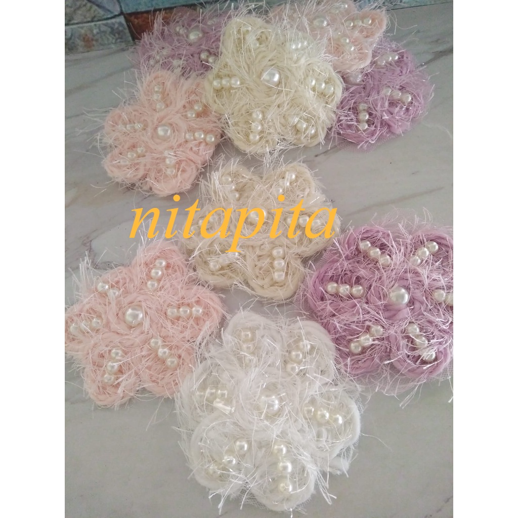 GRANDMLATI HIASAN BAJU APLIKASI BUNGA TEMPEL BULU