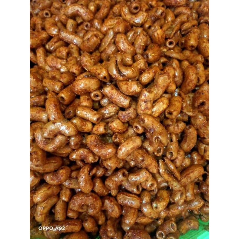 

MAKARONI BANTET