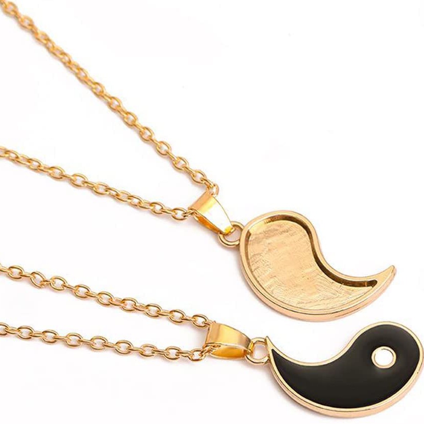 2pcs / Set Kalung Liontin Bahan Alloy Desain Puzzle Yin Yang Adjustable Untuk Pasangan / Sahabat