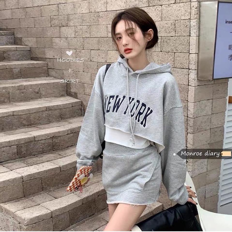 TND.10Jn22e– SWEATER HOODIE WANITA - NEWYORK CROP HOODIE OVERSIZE - HODIE WANITA