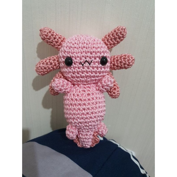 boneka rajut axolotl homemade