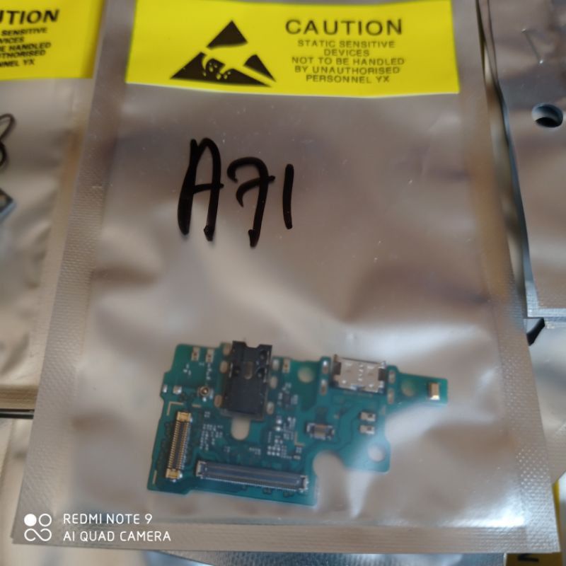 FLEXIBLE CAS KONEKTOR CHARGER SAMSUNG A71 ORIGINAL