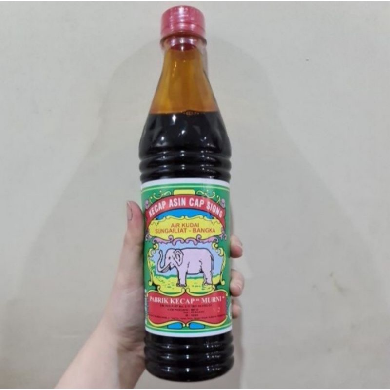 

Kecap Asin Bangka Cap Siong 600 ML / Cap Gajah