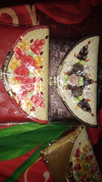 Full Bunga Kunci Putar Aira Merah Dan Hitam