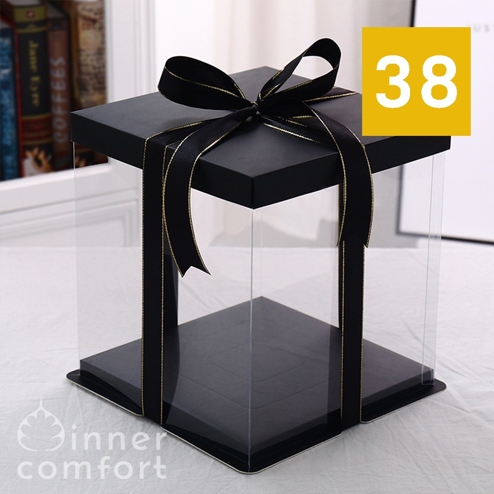 

Kotak Kue / Giftbox Square / Segi Empat Transparan Mika Bening 38 cm