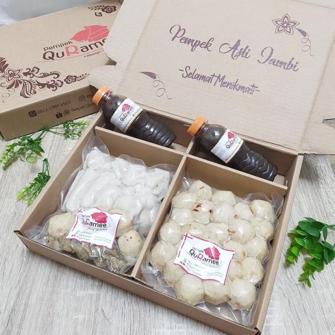 

SPECIAL HAMPERS PEMPEK PAKET PARCEL LEBARAN GIFT BOX (ASLI JAMBI) DFHD3215SE