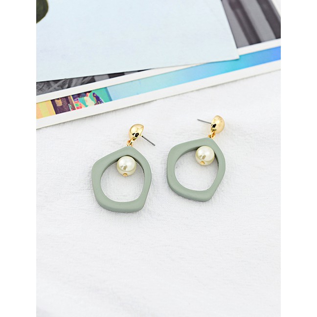 LRC Anting Tusuk Fashion Green Painted Alloy Beaded Geometric Irregular Earrings F47073