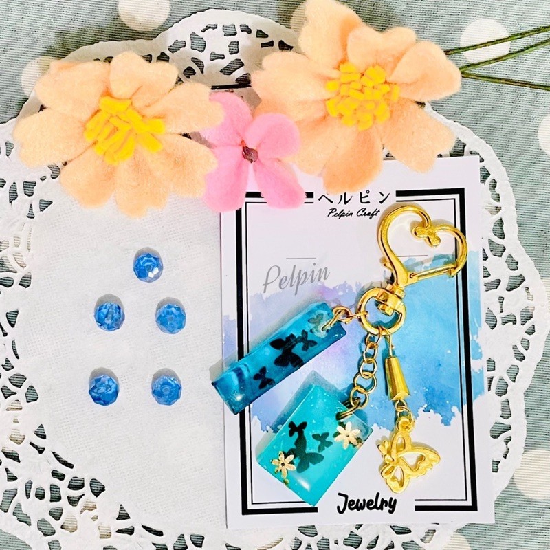 gantungan kunci Omamori epoxy resin butterfly sakura gantungan kunci bening epoxy glitter premium