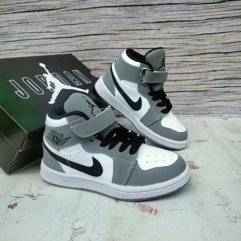 SEPATU ANAK LAKI LAKI NIKE AIR JORDAN GREY GRADE ORI SEPATU JORDAN ANAK