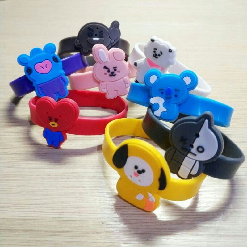 Gelang Silikon Elastis Karakter BT21/Gelang Karet BT21