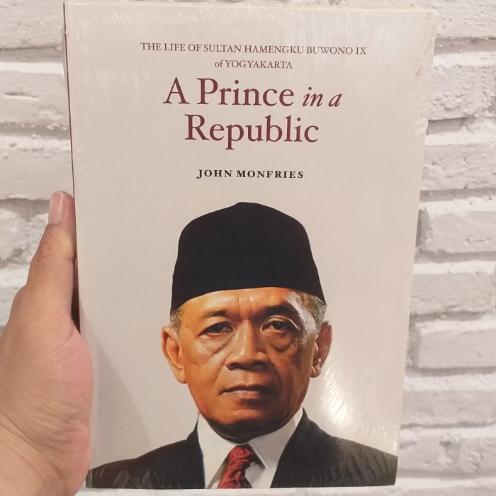 

PROMO!!! A PRINCE IN A REPUBLIC TERLARIS