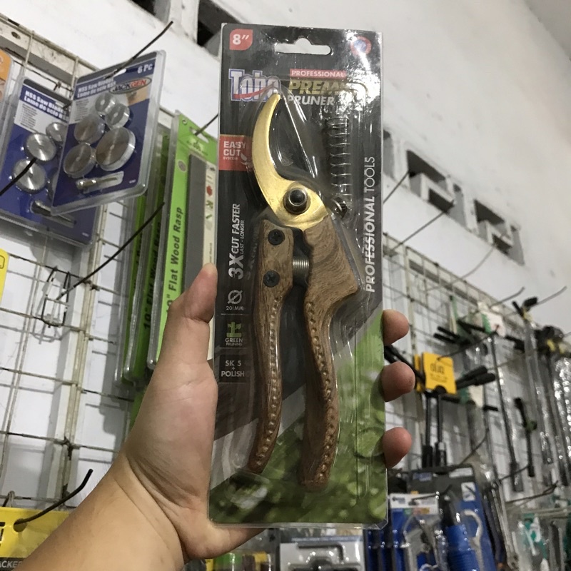 Gunting Dahan TOHO Wood Series