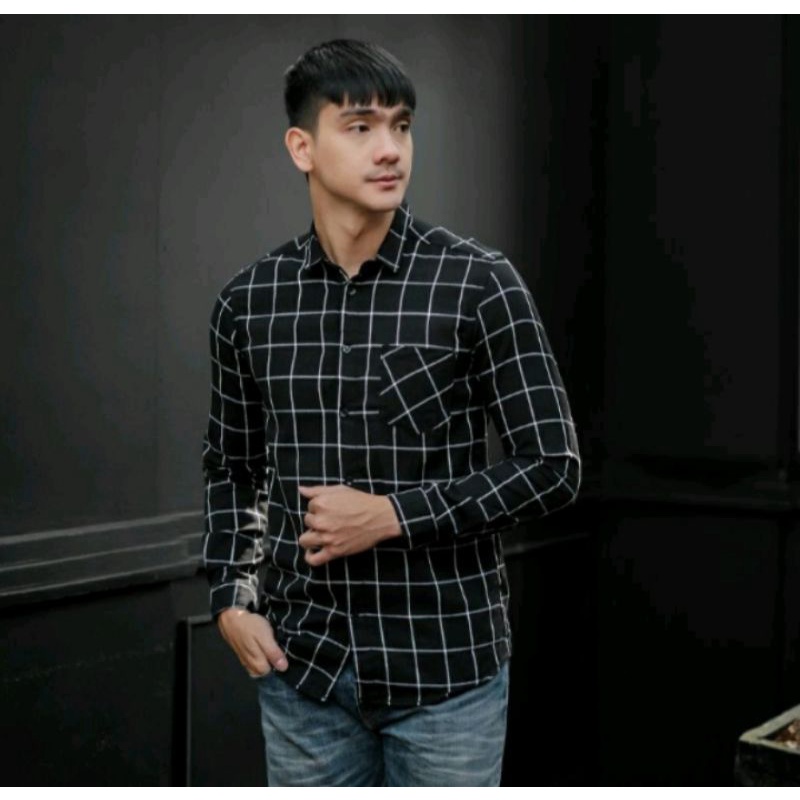 kemeja flanel / kemeja lengan panjang / kemeja flanel pria / kemeja kasual / kemeja cowok / kemeja cewek / kemeja bagus / kemeja murah / kemeja kotak / kemeja simple / kemeja kekinian / kemeja viral / kemeja anak muda / kemeja kuliah / kemeja kerja