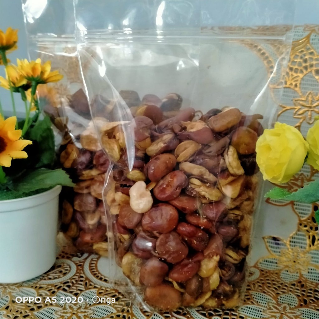 

Kacang koro kulit 250gr