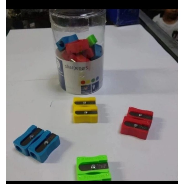 

Rautan Pensil Staedler