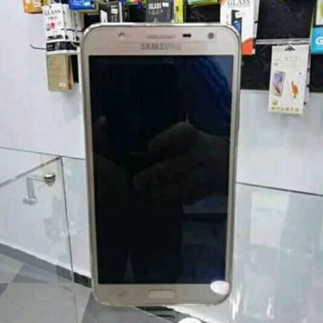 Samsung j7 core