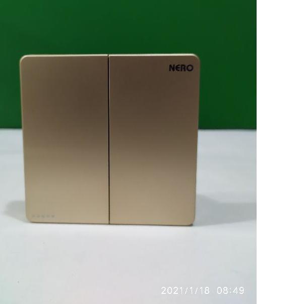 saklar 2 gang 1 way nero casa x2 gold